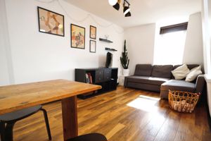 Living Room - click for photo gallery